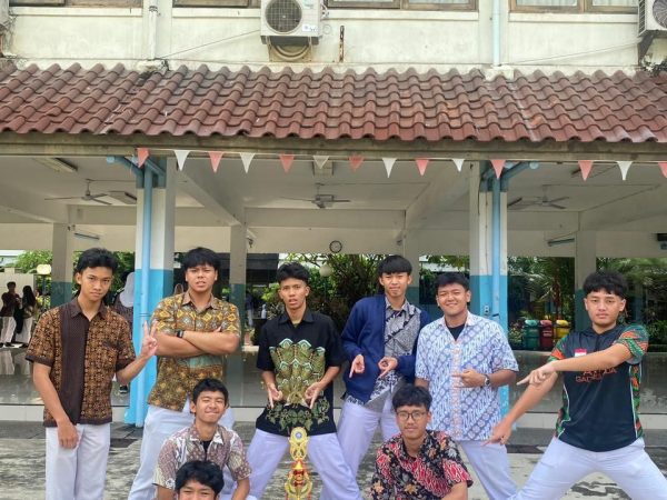 Team Basket SMA Sumbangsih Menjuarai turnamen tingkat SMA di Jakarta Team Basket SMA Sumbangsih Menjuarai turnamen tingkat SMA di Jakarta